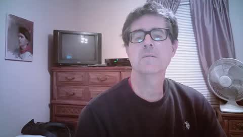 Snapshot of mikewulds chatting on 4, 3, 2025 Mike online show from 4, 3, 2025