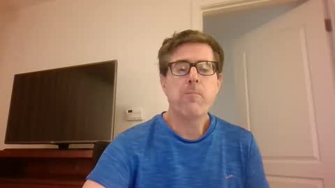 Snapshot of mikewulds chatting on 10, 3, 2025 Mike online show from 10, 3, 2025