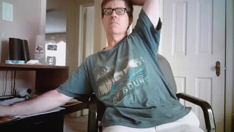 Snapshot of mikewulds chatting on 9, 9, 2025 Mike online show from 9, 9, 2025