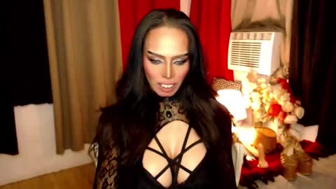 Snapshot of mikeyalawi03 chatting on 29, 11, 2025 Mistress MikeyAlawi online show from 29, 11, 2025