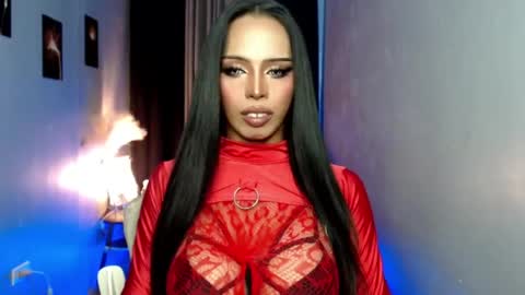 Mistress MikeyAlawi online show from 15, 7, 2026