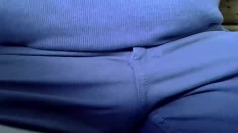 Snapshot of mikeybed chatting on 13, 9, 2025 mikeybed online show from 13, 9, 2025