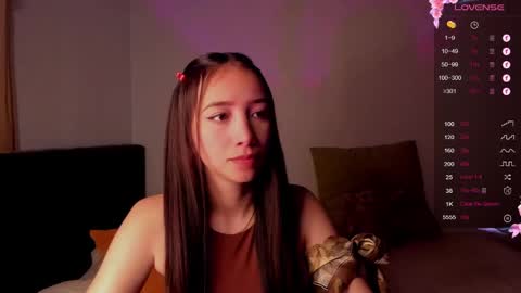 Snapshot of mikeyvioleta chatting on 15, 1, 2025 VIOLETAMIKE online show from 15, 1, 2025