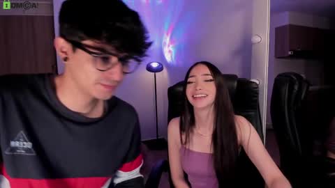 Snapshot of mikeyvioleta chatting on 6, 3, 2026 VIOLETAMIKE online show from 6, 3, 2026