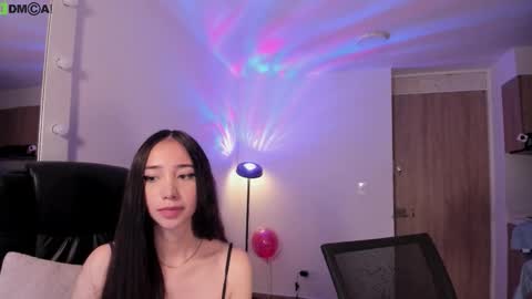 Snapshot of mikeyvioleta chatting on 18, 3, 2026 VIOLETAMIKE online show from 18, 3, 2026