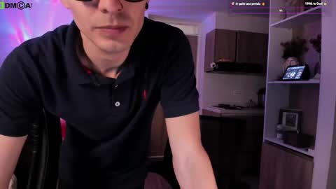 Snapshot of mikeyvioleta chatting on 3, 4, 2026 VIOLETAMIKE online show from 3, 4, 2026