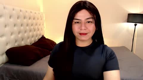Theresa Luna online show from 23, 1, 2025