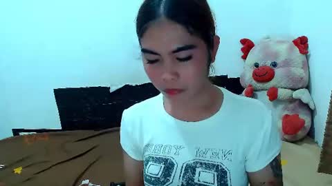 Snapshot of mikhayla_and_zeus_room chatting on 12, 6, 2026 Mikhayla and Zeus online show from 12, 6, 2026