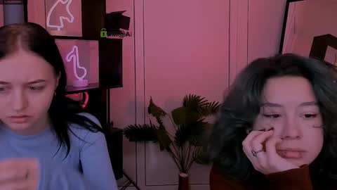 miki_ti online show from 6, 11, 2025