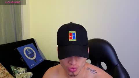 Snapshot of mikke_love chatting on 12, 2, 2026 MIKKE online show from 12, 2, 2026