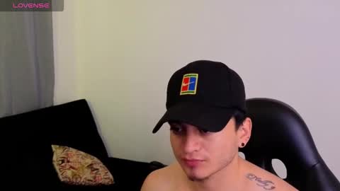 Snapshot of mikke_love chatting on 15, 2, 2026 MIKKE online show from 15, 2, 2026