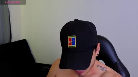 Snapshot of mikke_love chatting on 20, 2, 2026 MIKKE online show from 20, 2, 2026