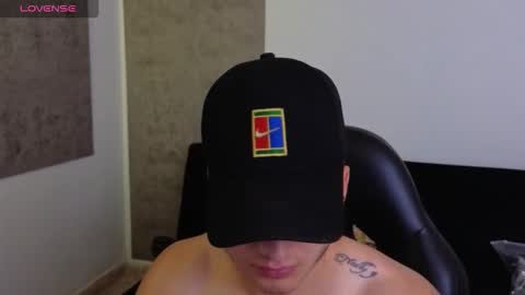 Snapshot of mikke_love chatting on 13, 3, 2026 MIKKE online show from 13, 3, 2026