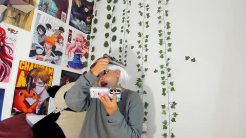 Snapshot of miku_katsuragi chatting on 7, 1, 2025 miku katsuragi online show from 7, 1, 2025