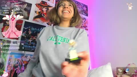 Snapshot of miku_katsuragi chatting on 19, 1, 2025 miku katsuragi online show from 19, 1, 2025