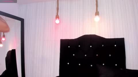 Snapshot of miku_katsuragi chatting on 11, 9, 2025 miku katsuragi online show from 11, 9, 2025