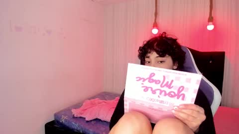 Snapshot of miku_katsuragi chatting on 2, 10, 2025 miku katsuragi online show from 2, 10, 2025