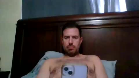 Snapshot of mikuchan_jp chatting on 19, 10, 2025 FATdickBOY online show from 19, 10, 2025