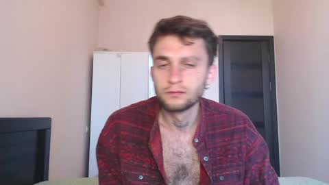 Snapshot of mikw63 chatting on 30, 4, 2026 Sin online show from 30, 4, 2026