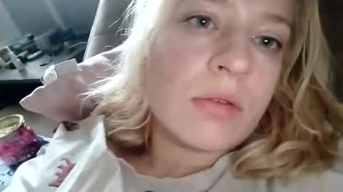 Mila 420 online show from 25, 11, 2025