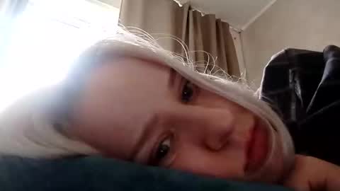 Mila 420 online show from 30, 4, 2026