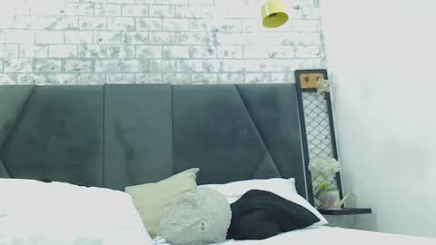 Snapshot of mila_adamss chatting on 12, 1, 2025 mila_adamss online show from 12, 1, 2025