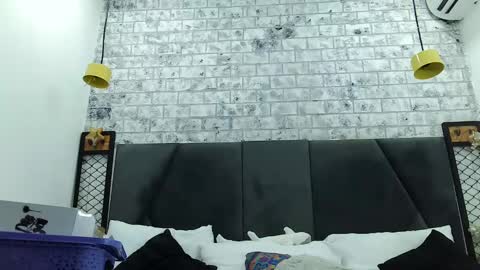 Snapshot of mila_adamss chatting on 13, 1, 2025 mila_adamss online show from 13, 1, 2025