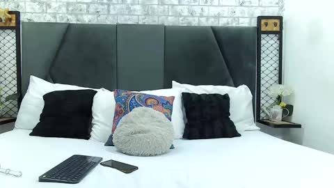 Snapshot of mila_adamss chatting on 5, 3, 2025 mila_adamss online show from 5, 3, 2025