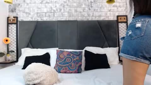 Snapshot of mila_adamss chatting on 21, 9, 2025 mila_adamss online show from 21, 9, 2025