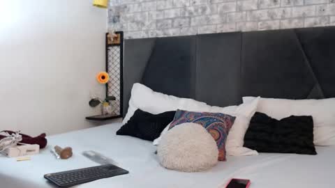 Snapshot of mila_adamss chatting on 22, 9, 2025 mila_adamss online show from 22, 9, 2025