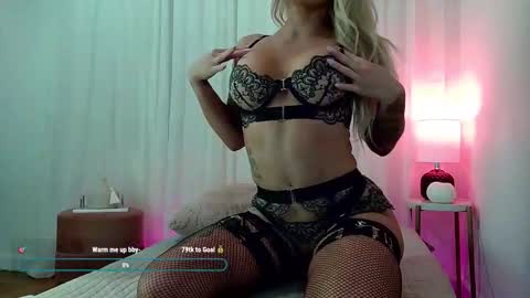 Mila Grey online show from 2, 11, 2025
