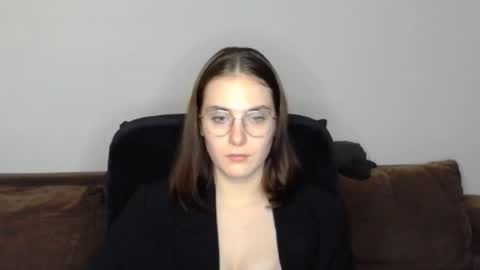 mila_keyy online show from 25, 11, 2025