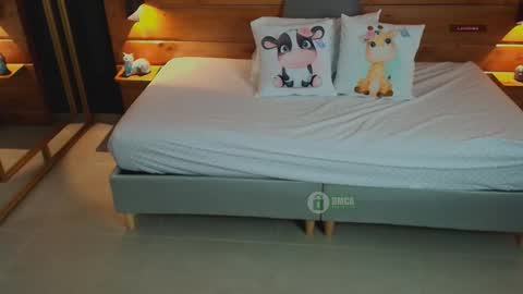 Snapshot of mila_kiitty chatting on 9, 1, 2026 Milena online show from 9, 1, 2026