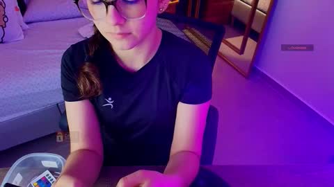 Milena  online show from 17, 3, 2026