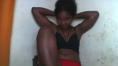 Snapshot of mila_lunah chatting on 11, 3, 2026 mila_lunah online show from 11, 3, 2026