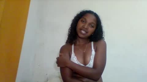 Snapshot of mila_lunah chatting on 8, 4, 2026 mila_lunah online show from 8, 4, 2026