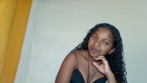 Snapshot of mila_lunah chatting on 12, 4, 2026 mila_lunah online show from 12, 4, 2026