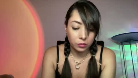 Camila online show from 4, 1, 2025