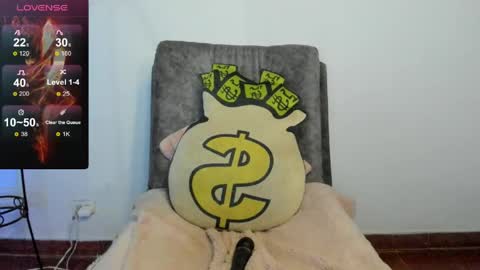 Snapshot of mila_paramo chatting on 21, 4, 2026 Camila online show from 21, 4, 2026