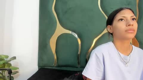 mila_petiteasm online show from 18, 7, 2026
