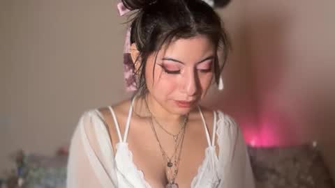 Mila online show from 15, 1, 2026