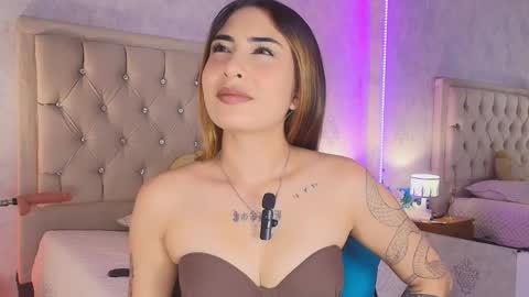 Snapshot of mila_smirnovavk chatting on 5, 2, 2026 MILA online show from 5, 2, 2026