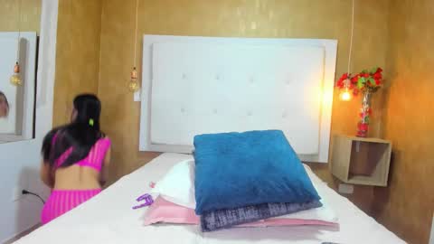 Snapshot of milaa_petite chatting on 21, 3, 2026 online show from 21, 3, 2026