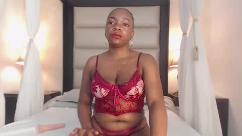 Mila online show from 6, 2, 2026