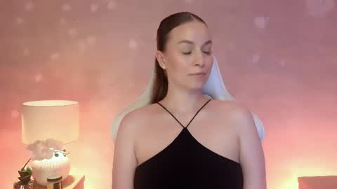 Snapshot of milafleur chatting on 15, 7, 2026 Mila Fleur online show from 15, 7, 2026