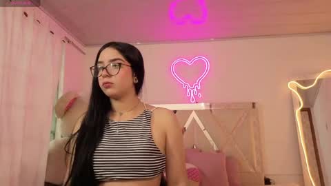 milah_tay online show from 13, 4, 2026