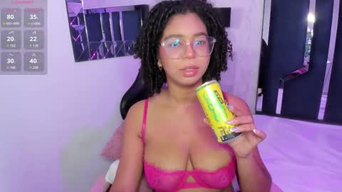 Snapshot of milahall__ chatting on 22, 2, 2026 Milenna online show from 22, 2, 2026