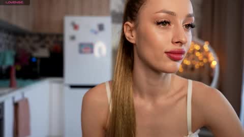 Mila online show from 7, 1, 2026