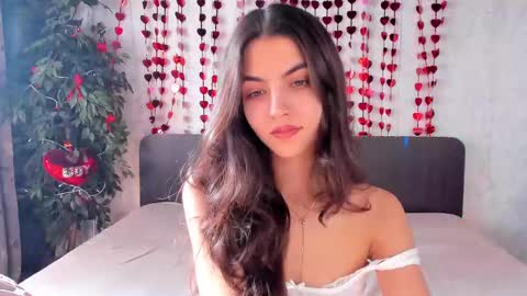 Milana online show from 27, 2, 2025