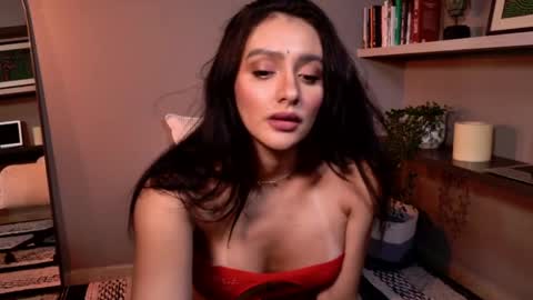 milana online show from 20, 4, 2026